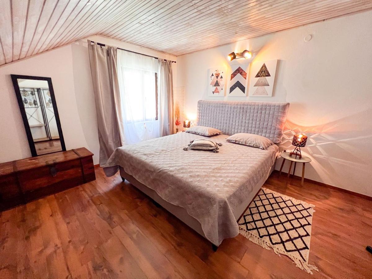 Apartment Cesare 3 Zastražišće 外观 照片