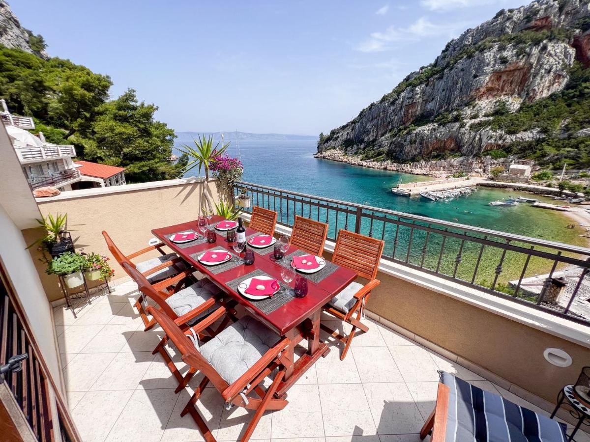 Apartment Cesare 3 Zastražišće 外观 照片